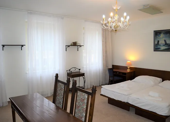 Petr Hotel 4*