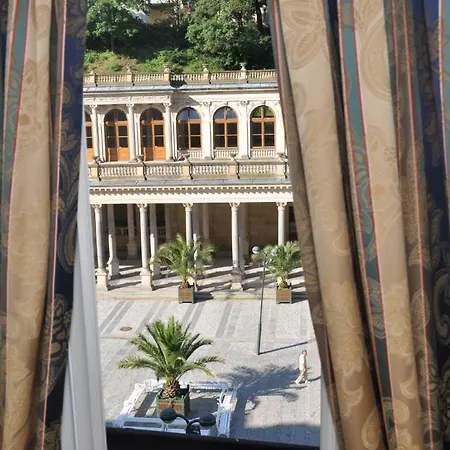 Petr Hotel 4*