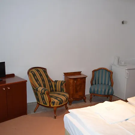 Hotel Petr 4*