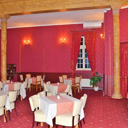 Hotel Petr 4*