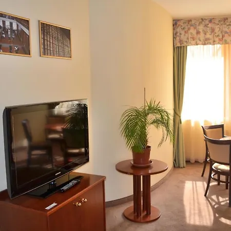 Hotel Petr 4*