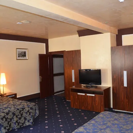 Petr Hotel 4*