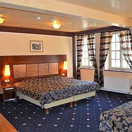 Petr Hotel 4*