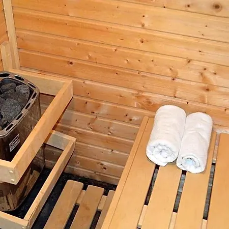 Petr Hotel 4*