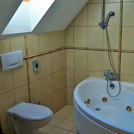 Petr 4* Karlsbad