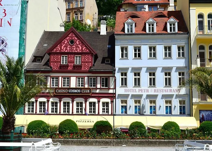 Petr 4* Karlovy Vary